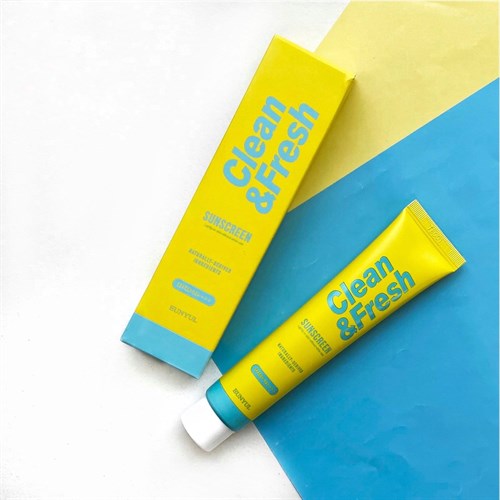 Освежающий солнцезащитный крем Eunyul Clean & Fresh Sunscreen SPF 50+ PA++++, 50г - фото 15221